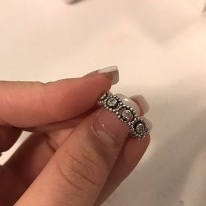 Pandora Ring
